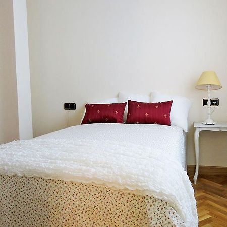 Almaden Apartment Madrid Room photo